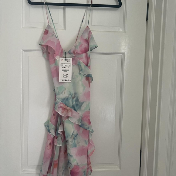 Zara Dresses & Skirts - Elegant Pink Dress